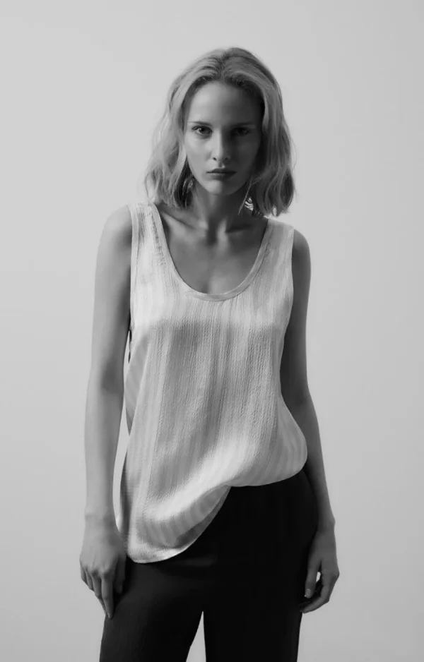 American Vintage Tops*Top Femme Shaning